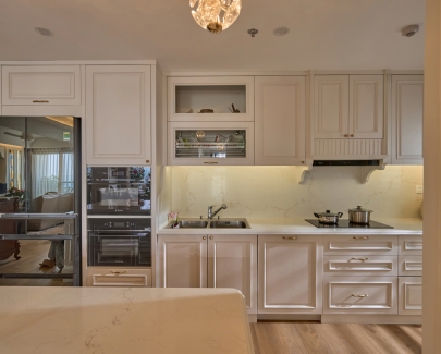 Tủ bếp căn hộ Antoni – Quận 7: Không gian bếp sang trọng và tiện nghi